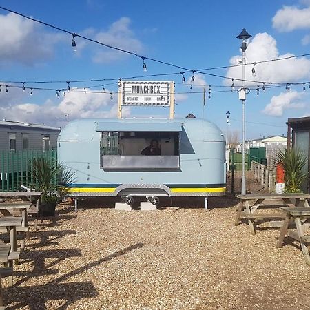 Tessas Caravan Breaks Chapel St. Leonards Exterior foto